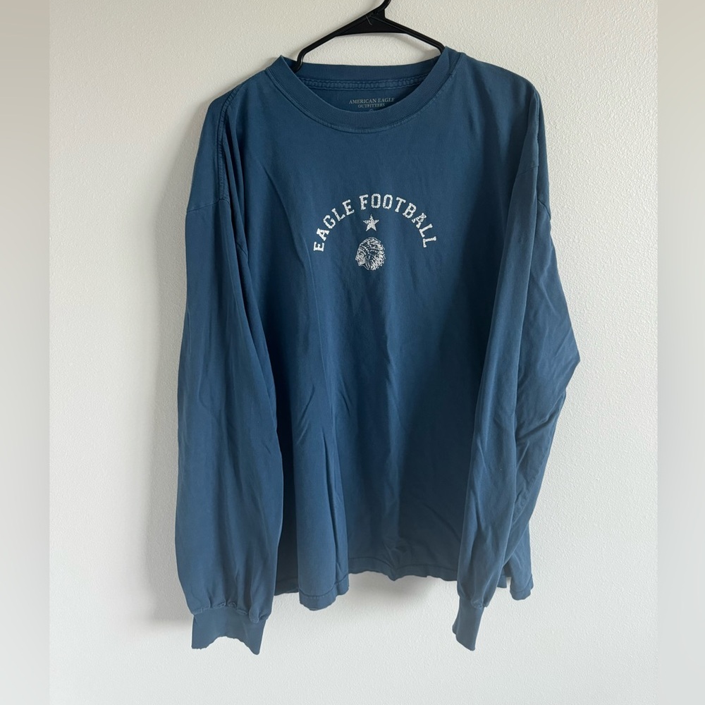 American Eagle distressed long sleeve tee men’s sz XL